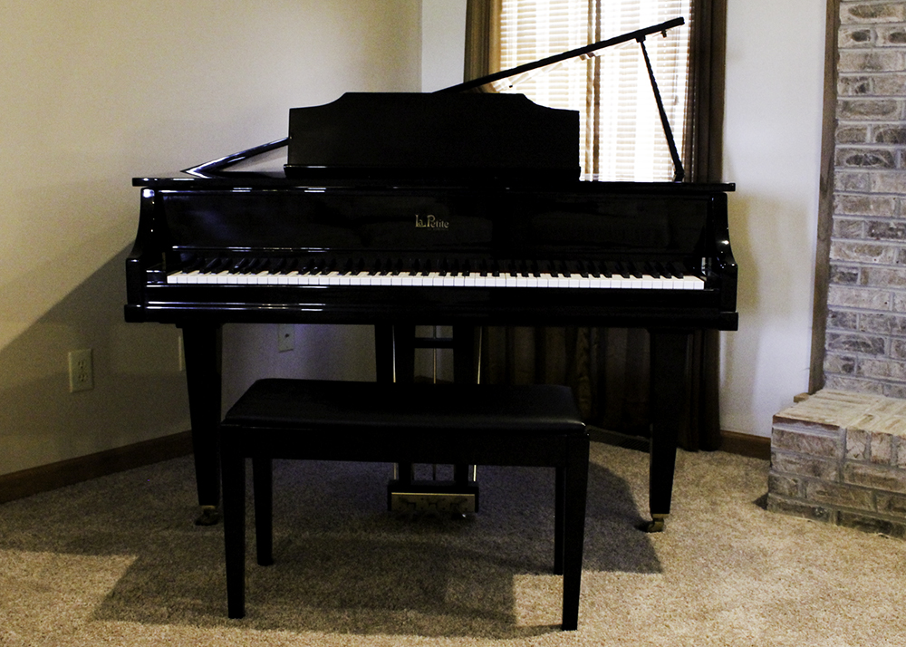 La Petite by Kimball Baby Grand