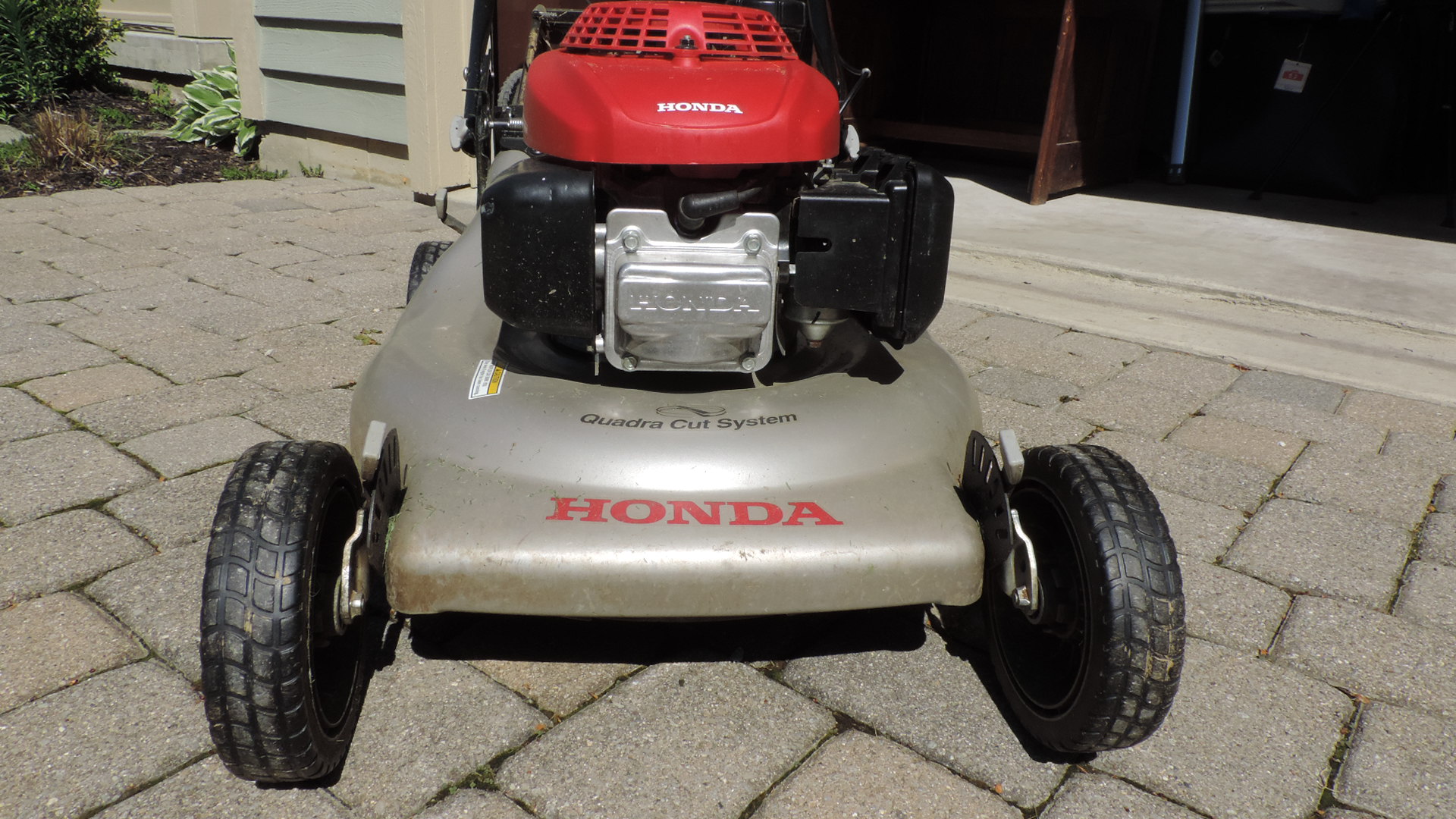 Honda Quadra Cut Self Propelled Lawn Mower