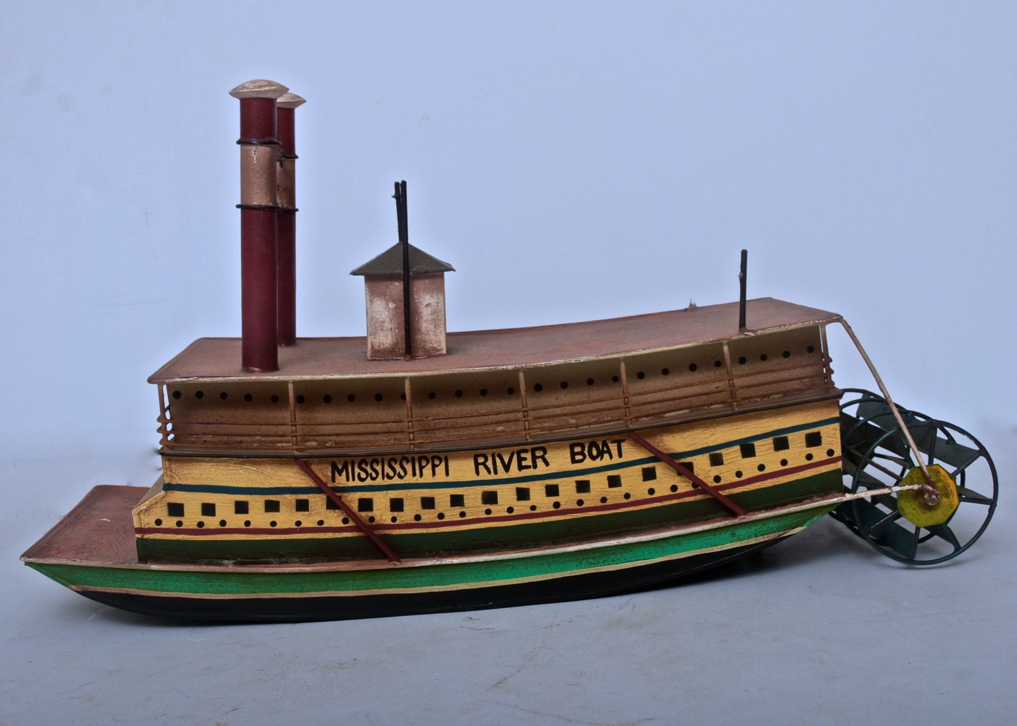 Mississippi Paddle Boat Model