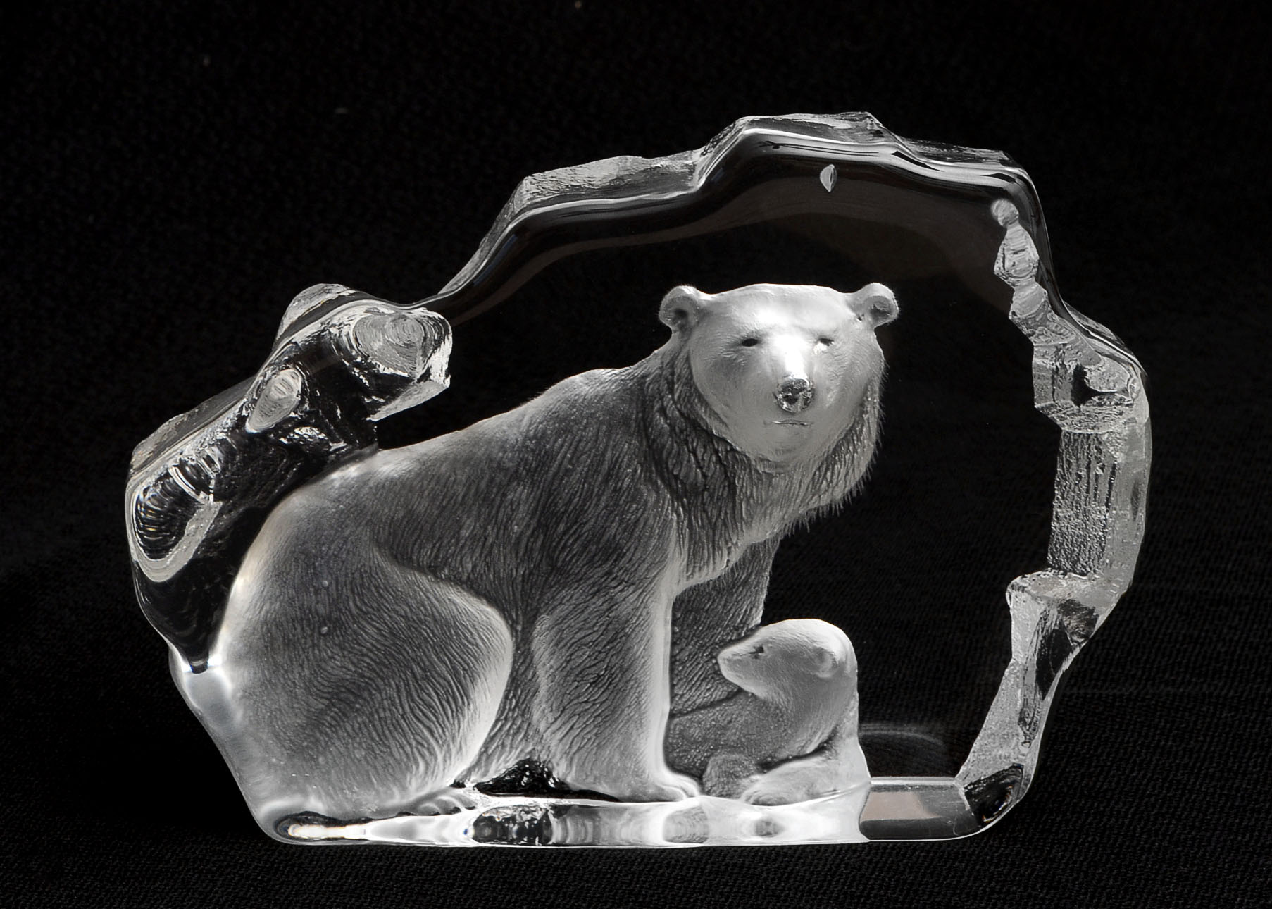 Mats Jonasson Crystal Intaglio Sculpture of Polar Bear