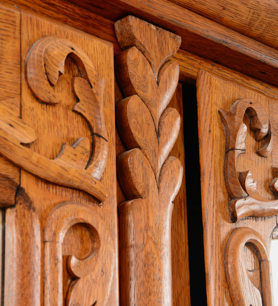 Late Victorian Oak Knock-Down Mirrored Wardrobe