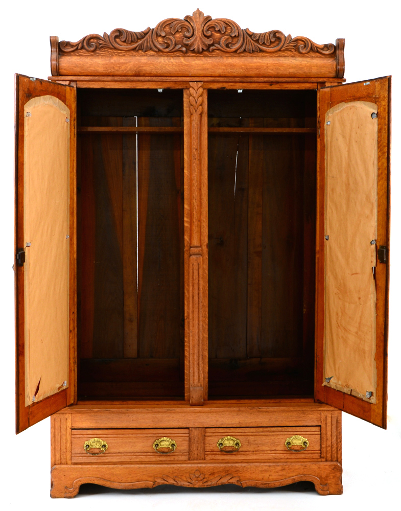 Late Victorian Oak Knock-Down Mirrored Wardrobe