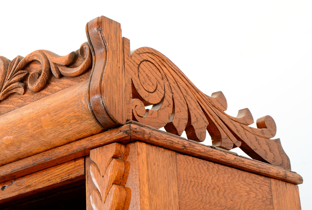 Late Victorian Oak Knock-Down Mirrored Wardrobe