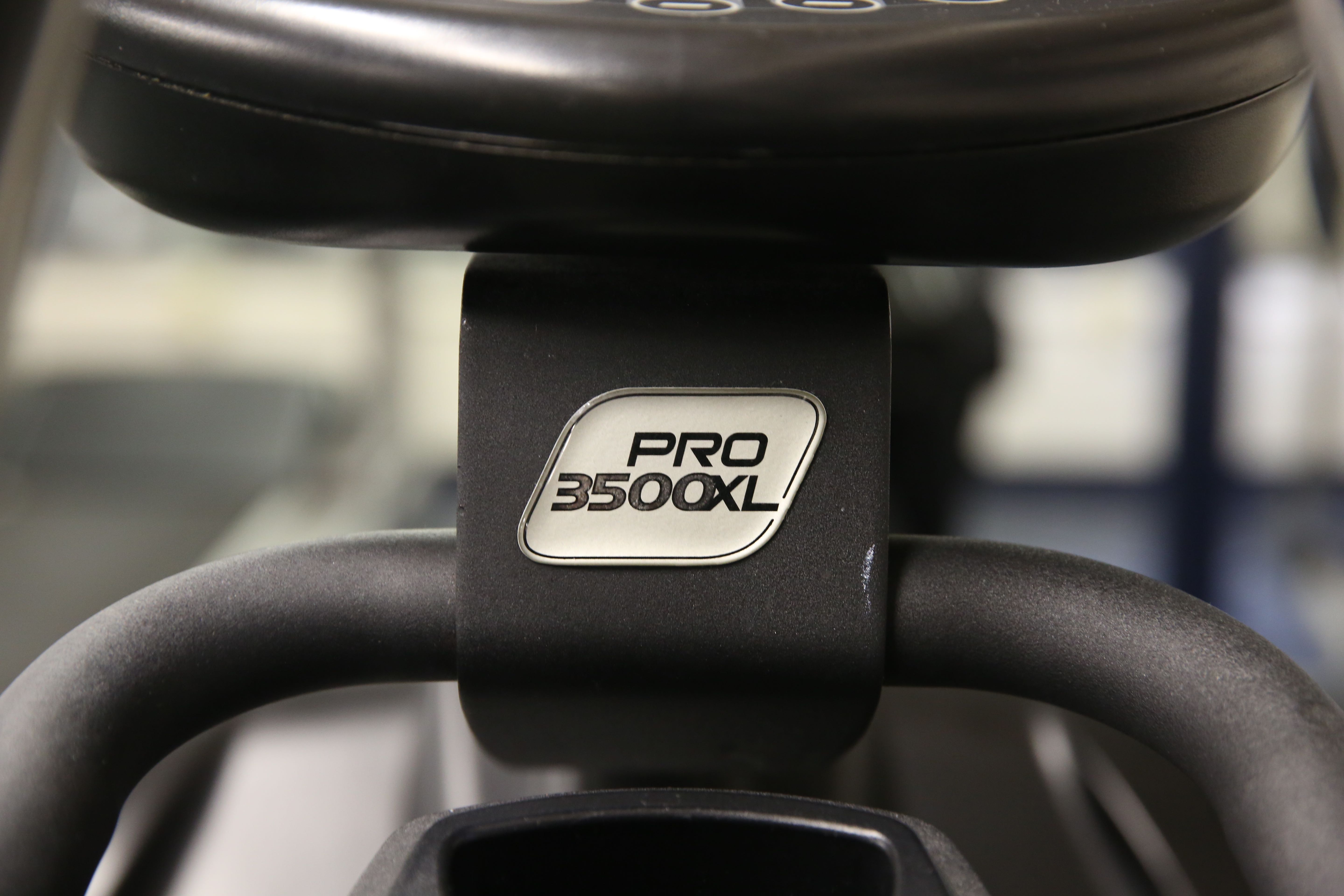 Octane Fitness PRO 3500XL Elliptical