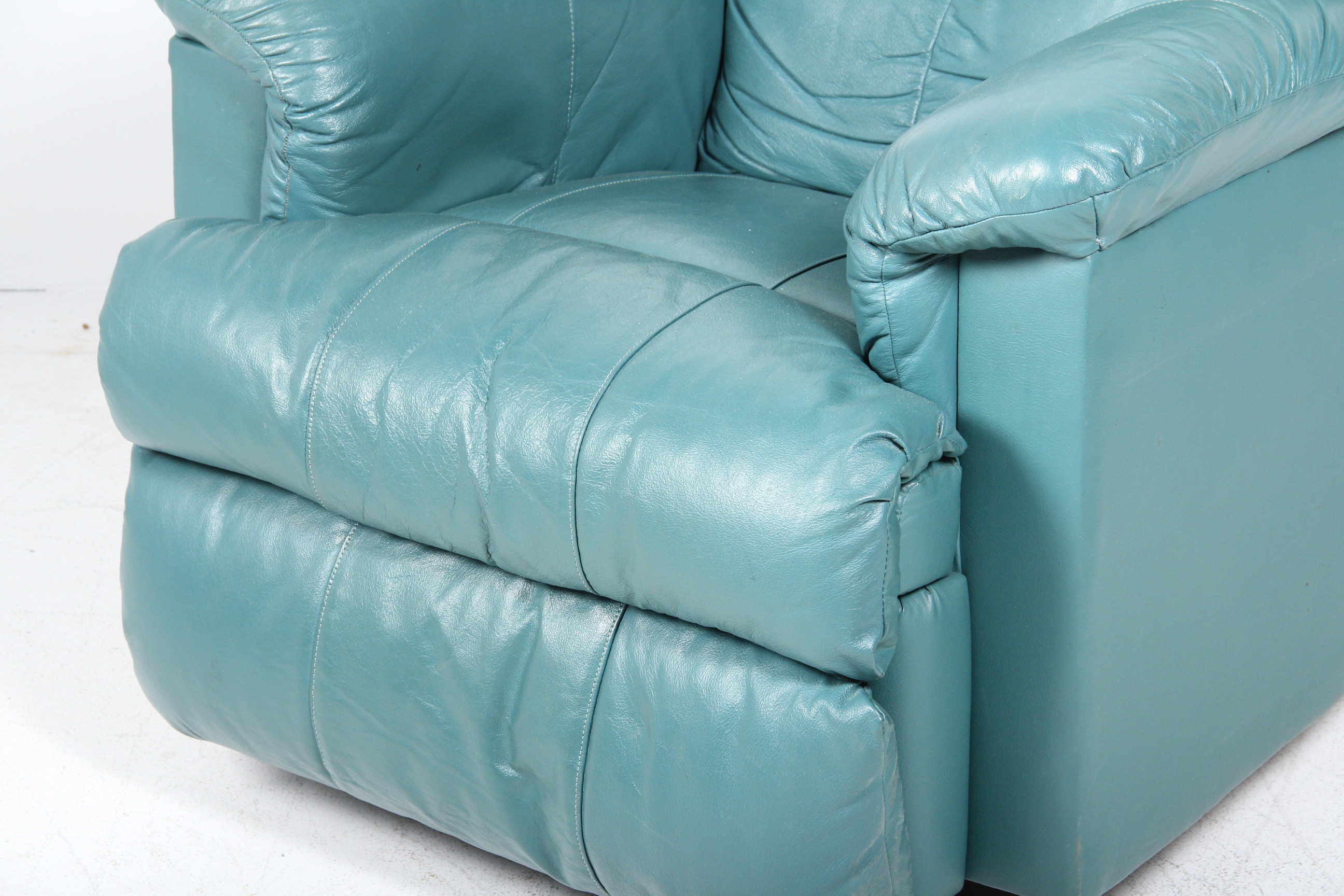 Green Leather Recliner