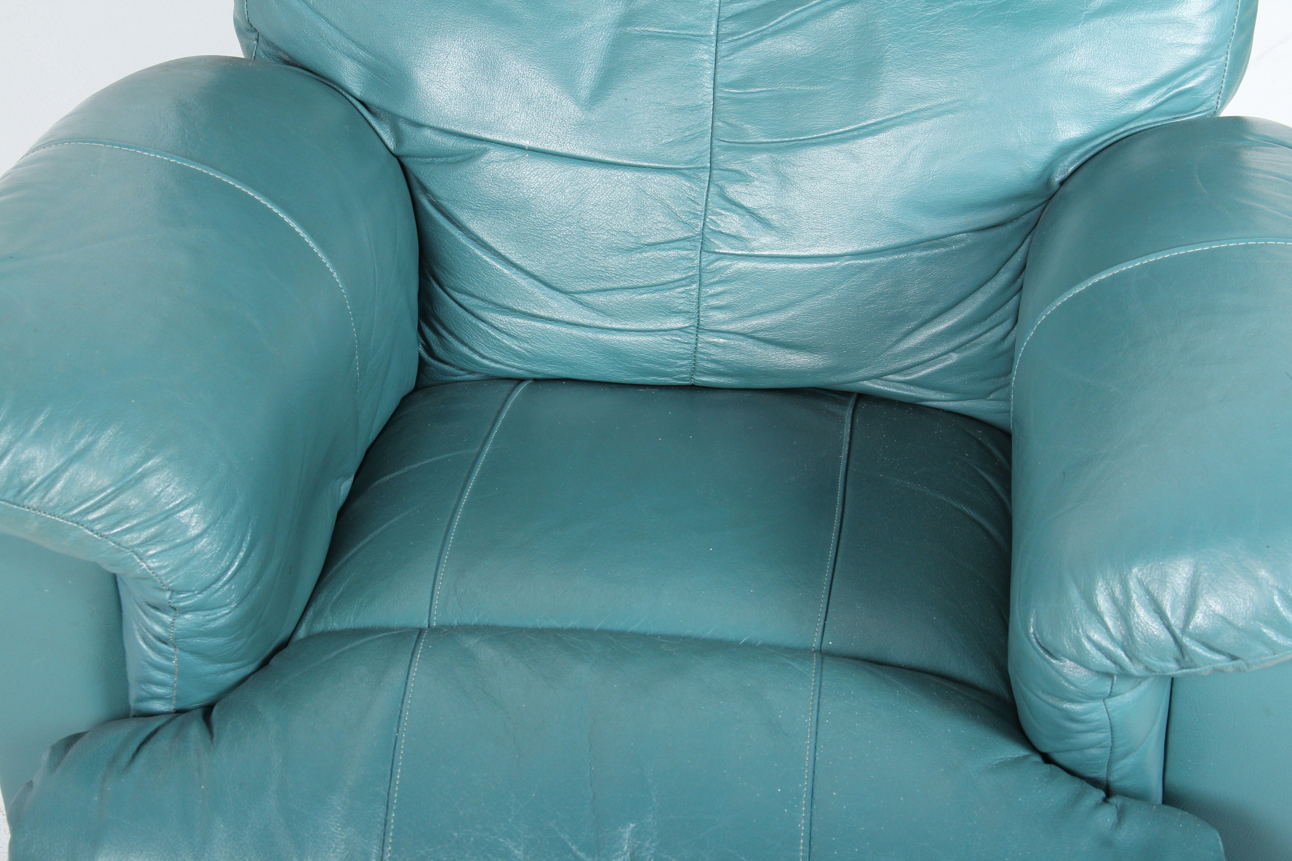 Green Leather Recliner
