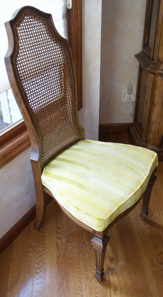 Early 1970's Dining Table And Chairs