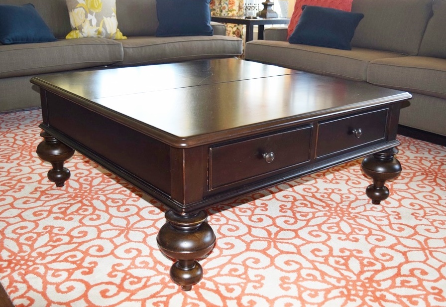 "Paula Deen Home" Lift-Top Coffee Table