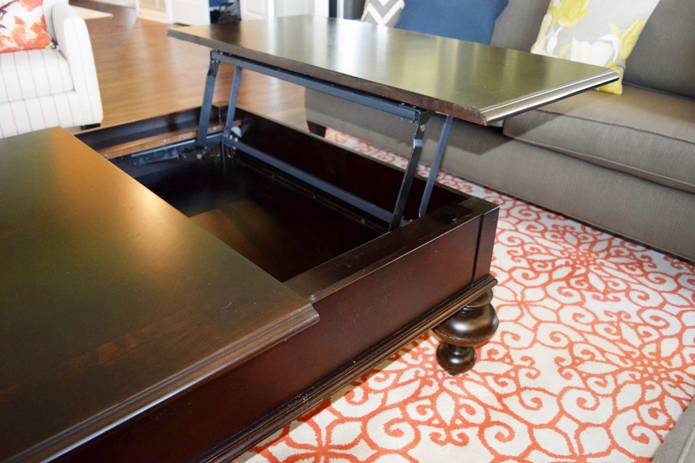 "Paula Deen Home" Lift-Top Coffee Table