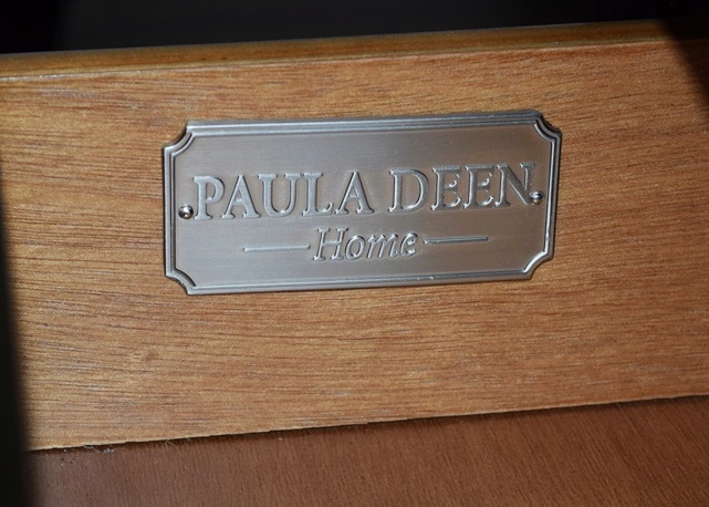 "Paula Deen Home" Lift-Top Coffee Table