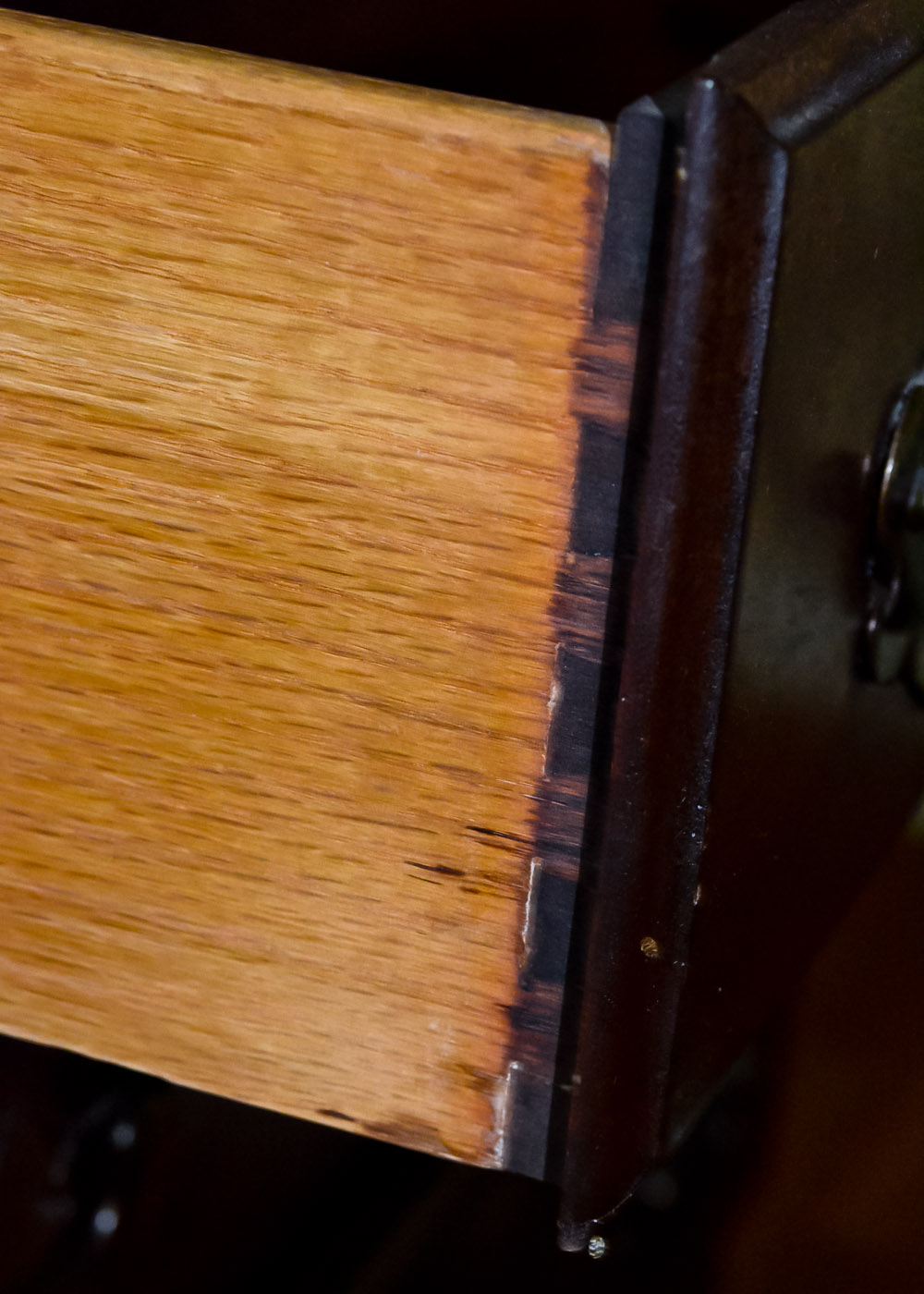 Hungerford Mahogany Dresser with Mirror