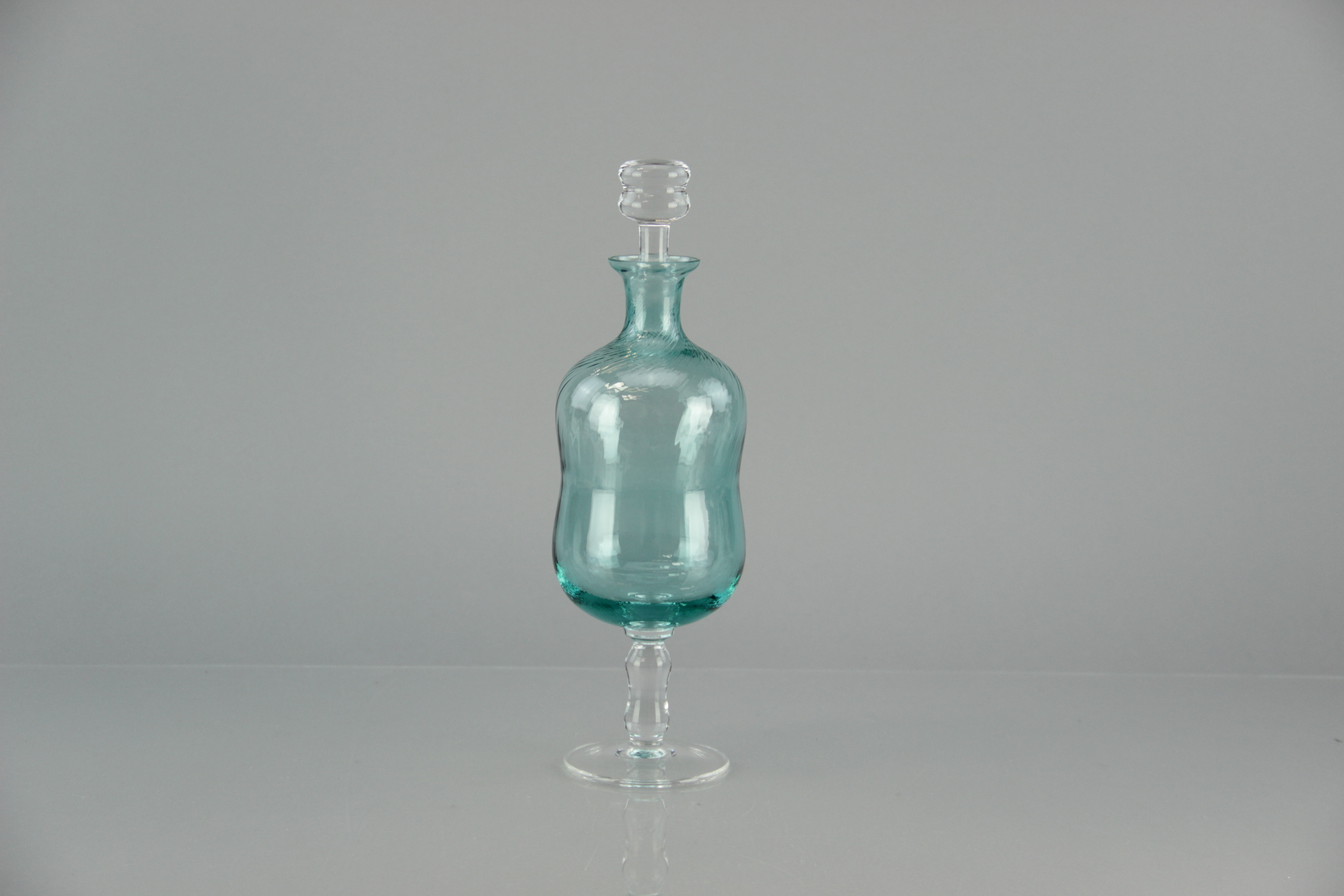 Elegant Glass Liquor Decanter