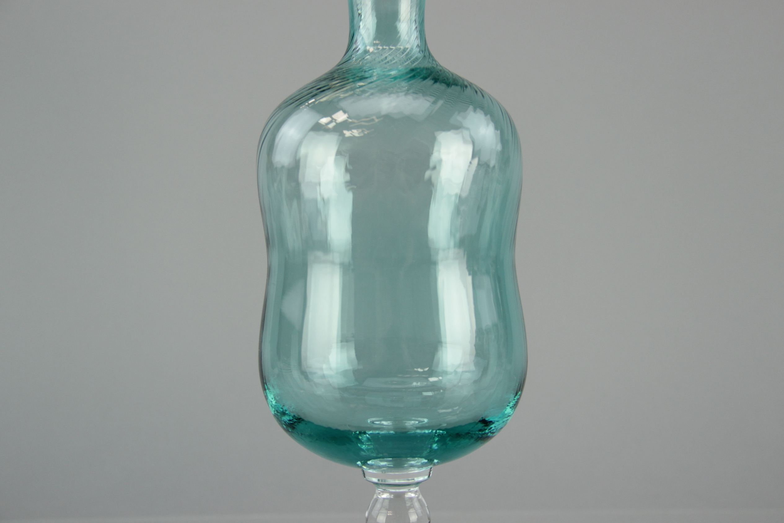 Elegant Glass Liquor Decanter