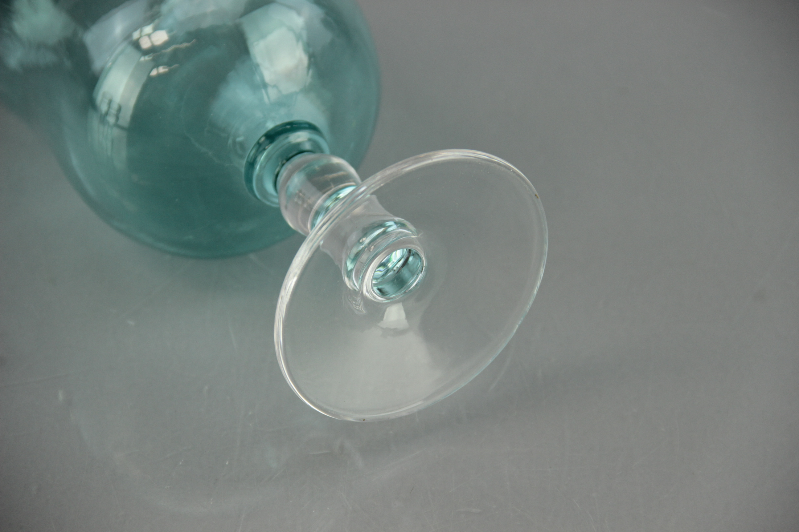 Elegant Glass Liquor Decanter