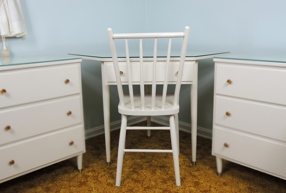 Mid Century White Corner Desk and Chair