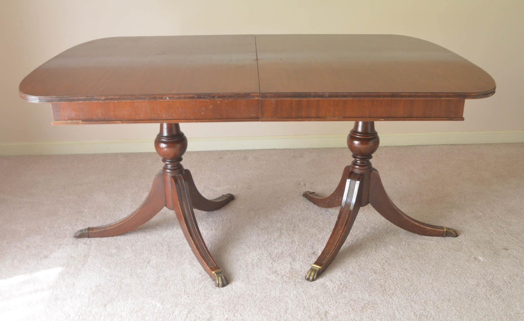 Duncan Phyfe Style Dining Table