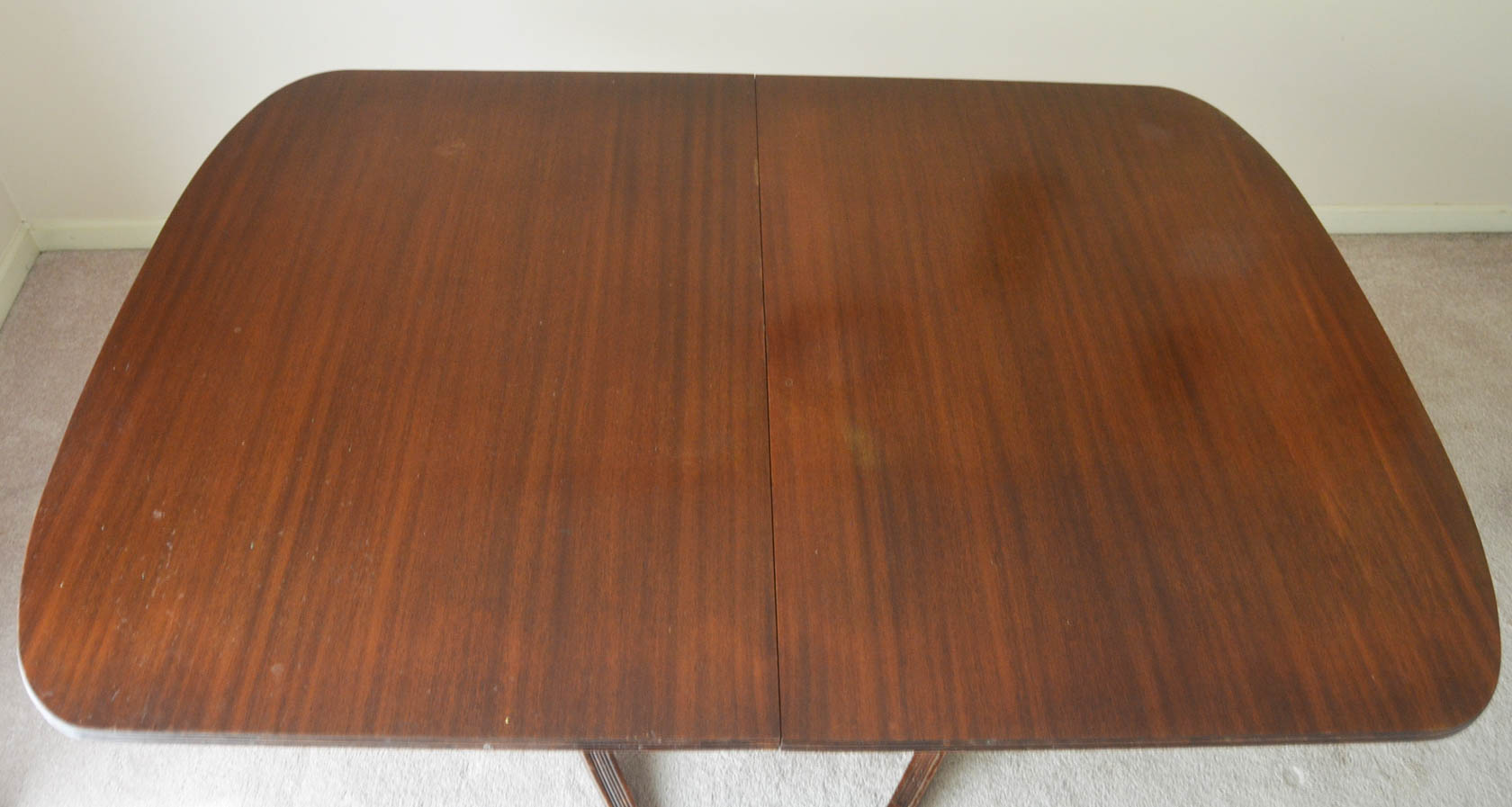 Duncan Phyfe Style Dining Table