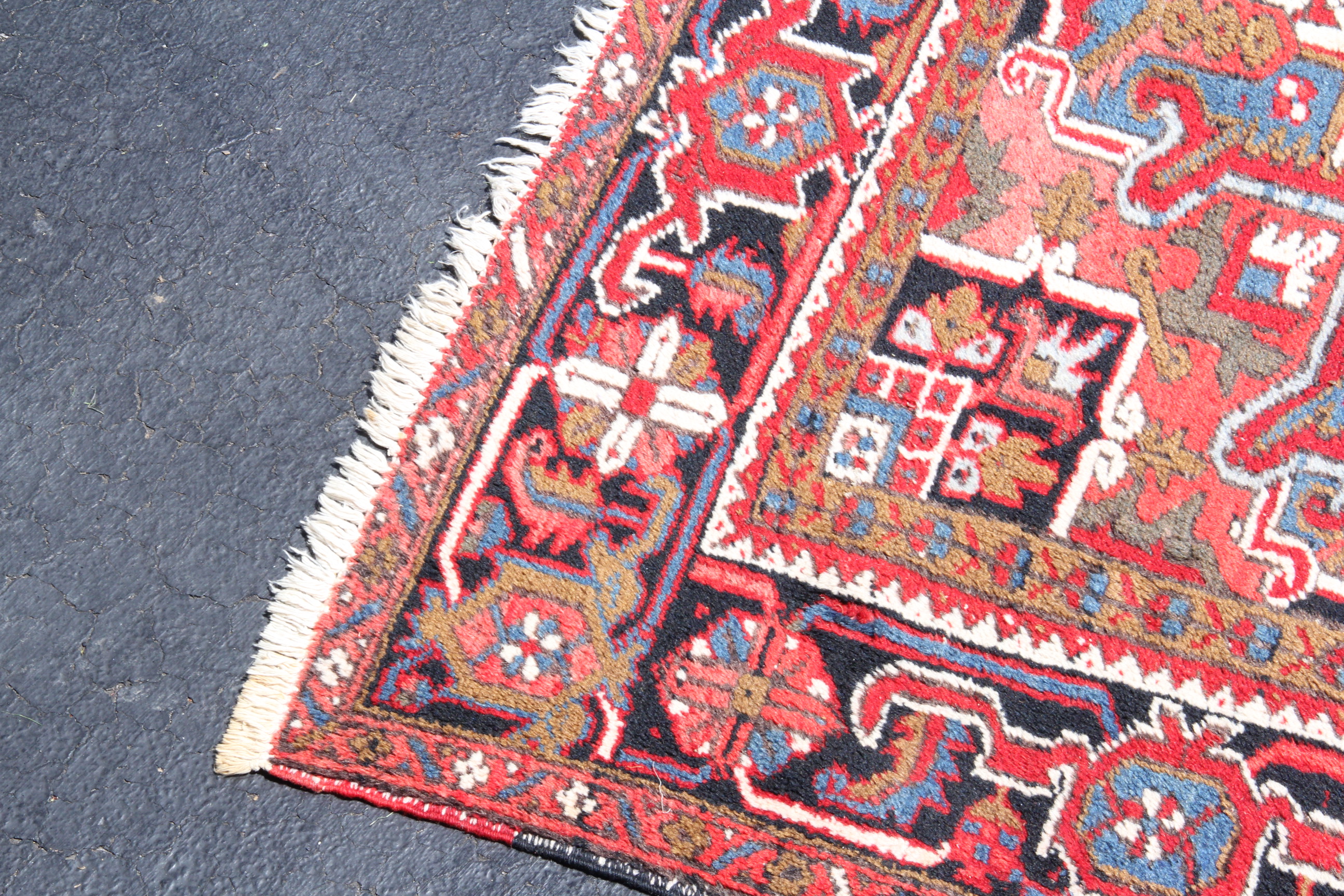 Hand-Knotted Heriz Style Rug