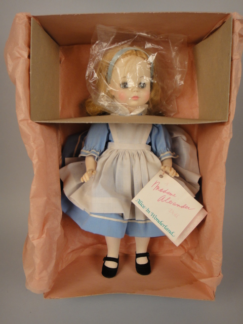 Vintage Madame Alexander Alice In Wonderland Doll #1552