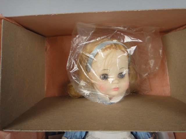 Vintage Madame Alexander Alice In Wonderland Doll #1552