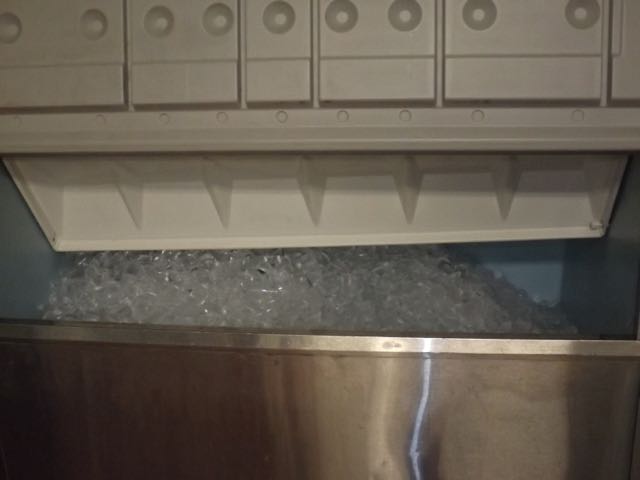 Hoshizaki Cube Star Ice Machine and Storage Bin