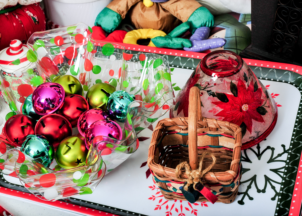 Christmas-Themed Items and Decorative Pieces