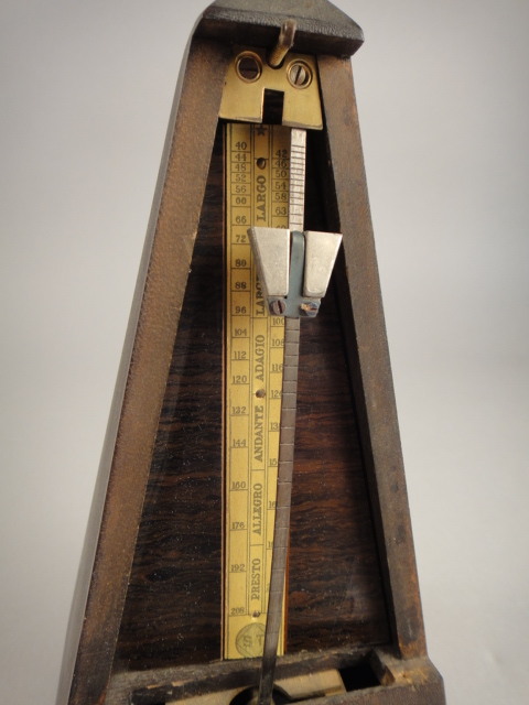Antique Seth Thomas Metronome de Maelzel