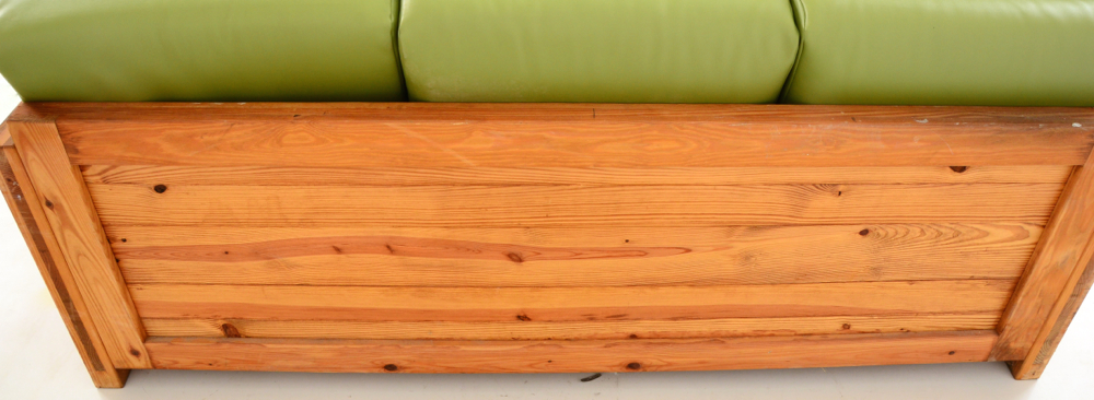 Homespun Home Fashions Rustic Pine Sofa with Pull Out Bed