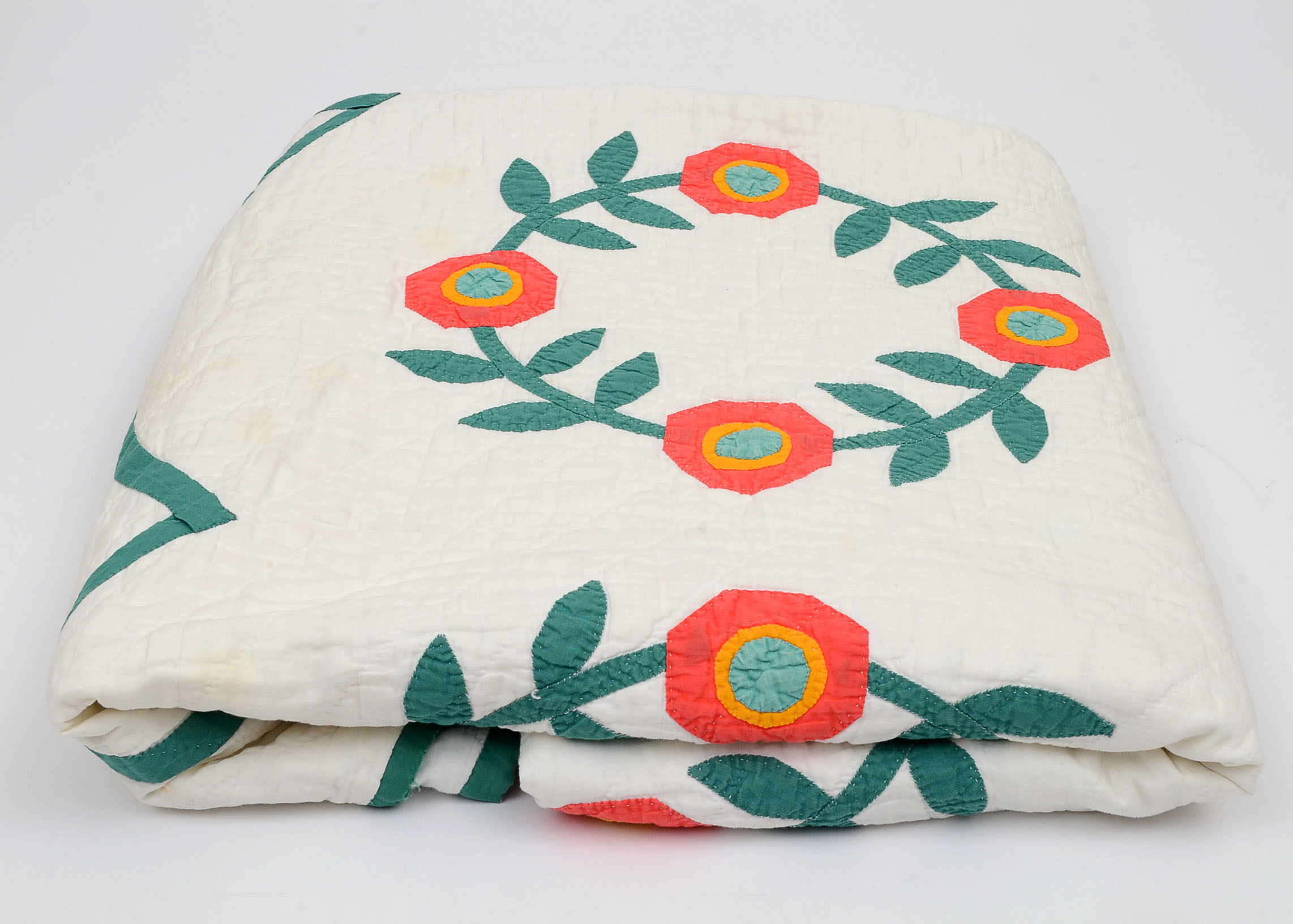 Vintage Green, Red and White Floral Quilt EBTH