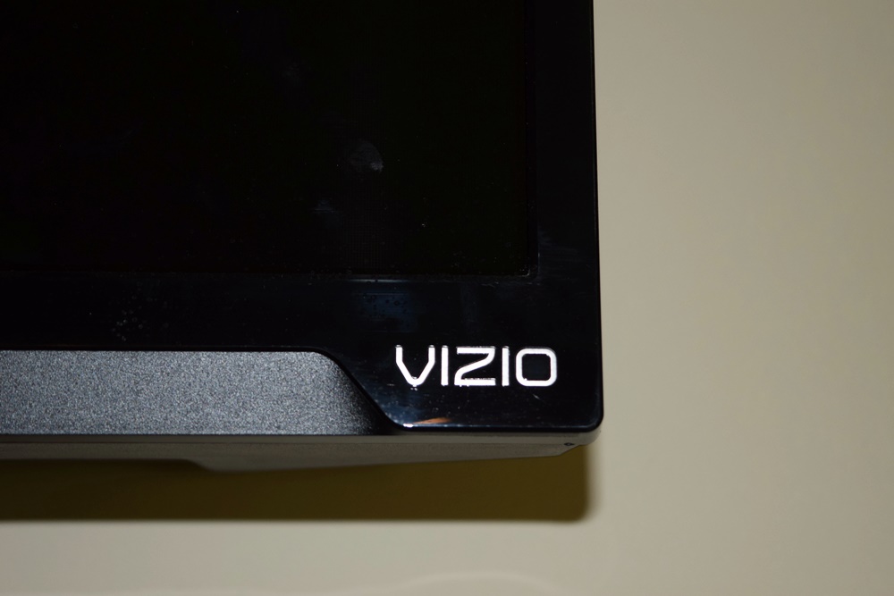 Vizio Wall Mounted 55" Television with Remote, Model E550i