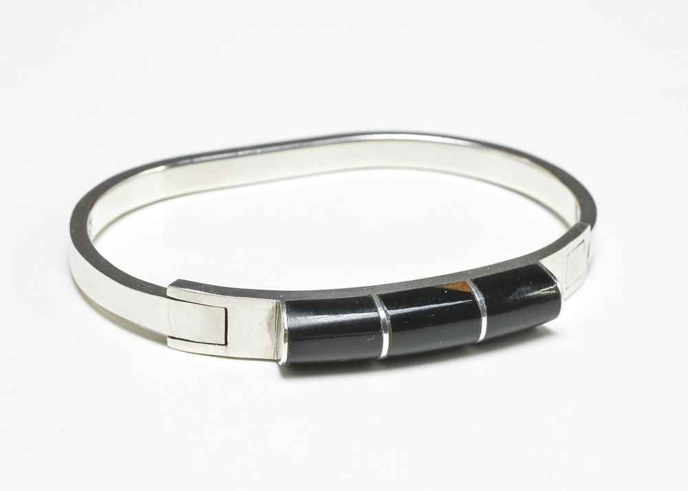 Mexican Sterling and Onyx Bangle Bracelet