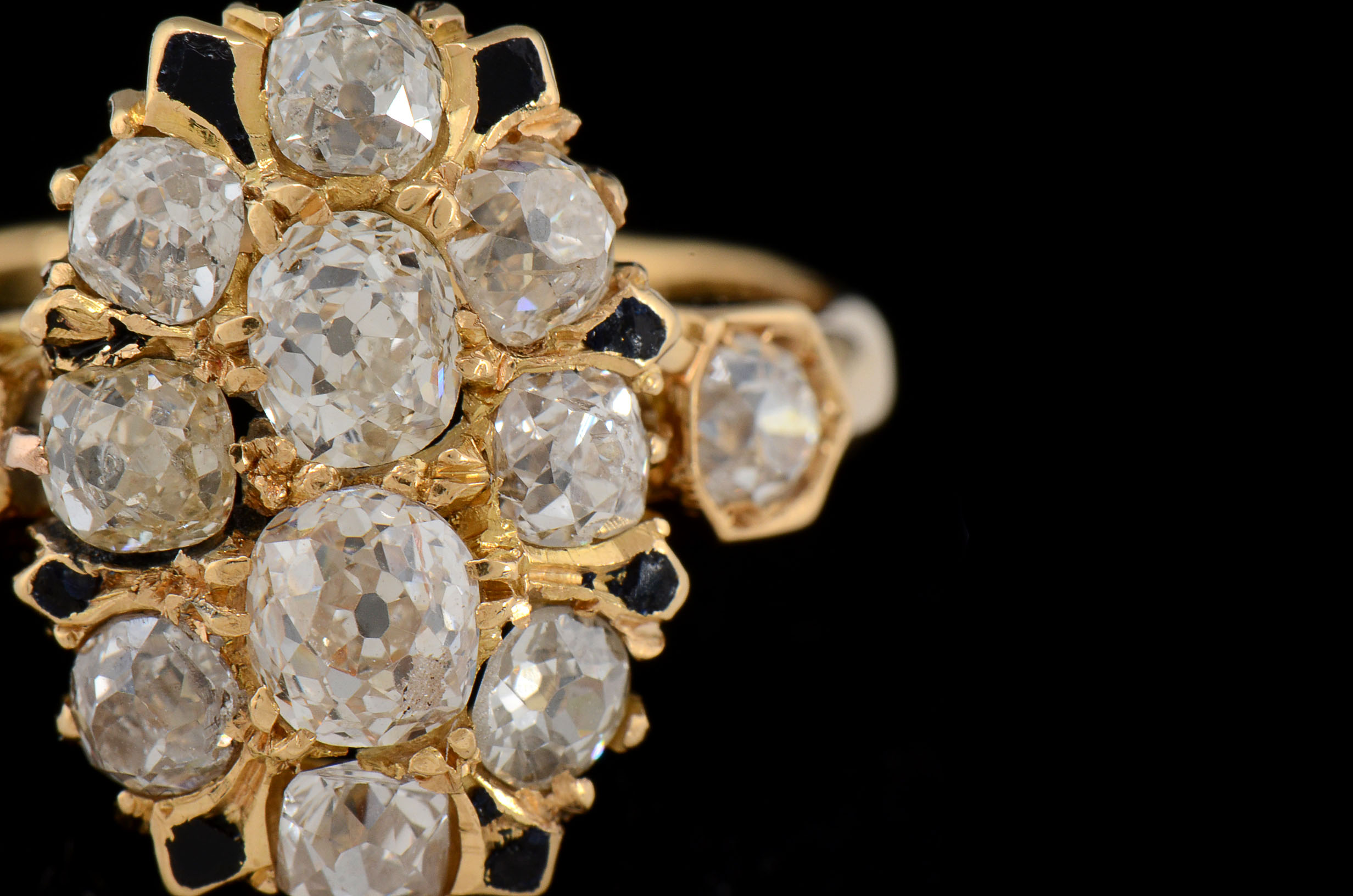 Georgian 18K Yellow Gold Diamond and Enameled Ring