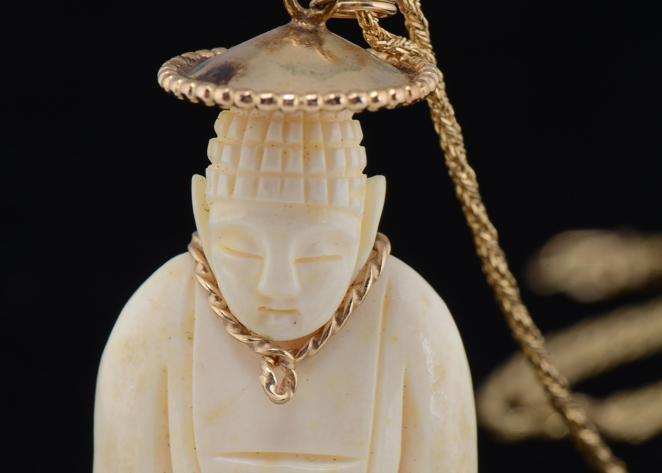 Vintage 14K Yellow Gold Necklace with Hand Carved Ivory Buddha