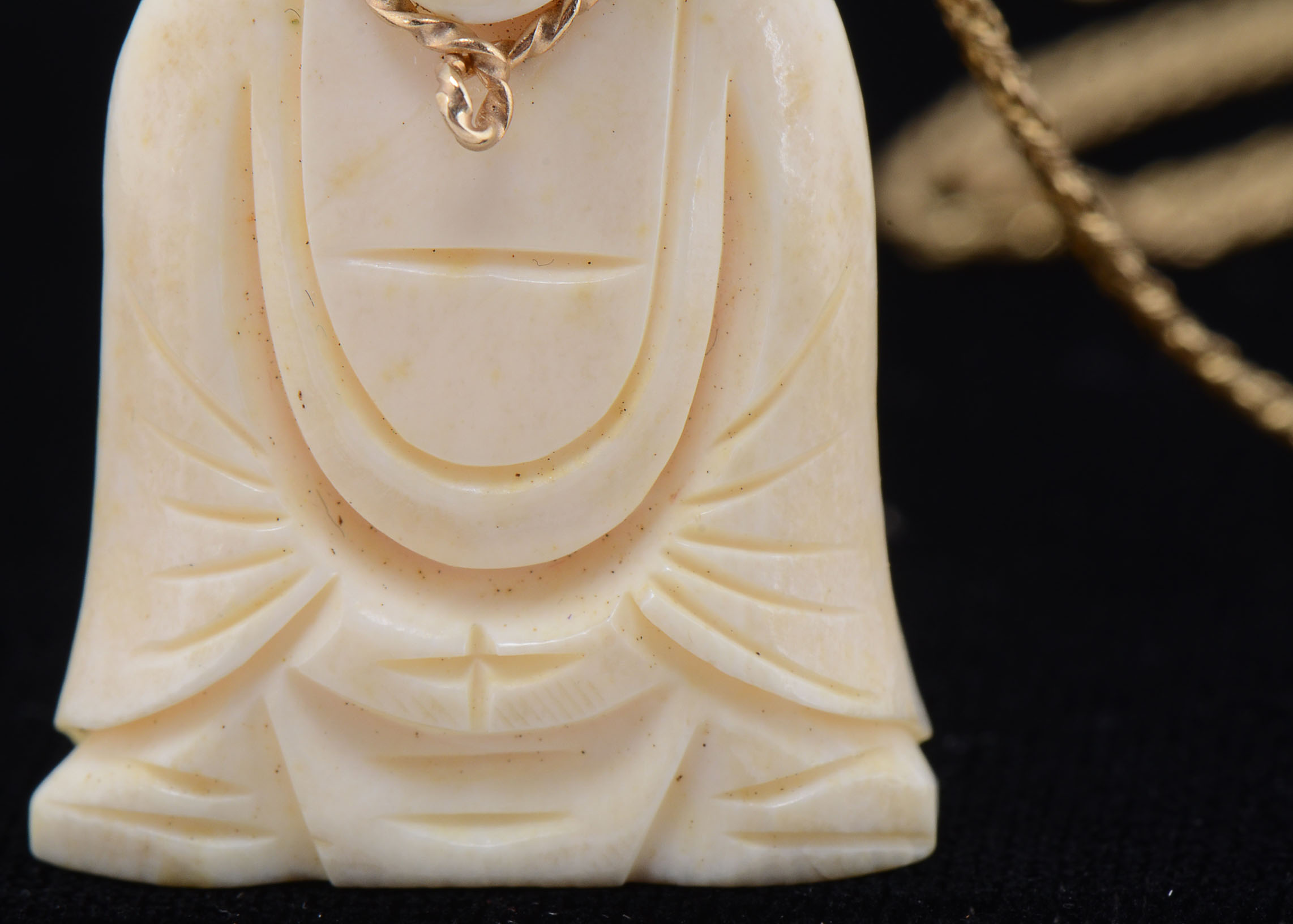 Vintage 14K Yellow Gold Necklace with Hand Carved Ivory Buddha