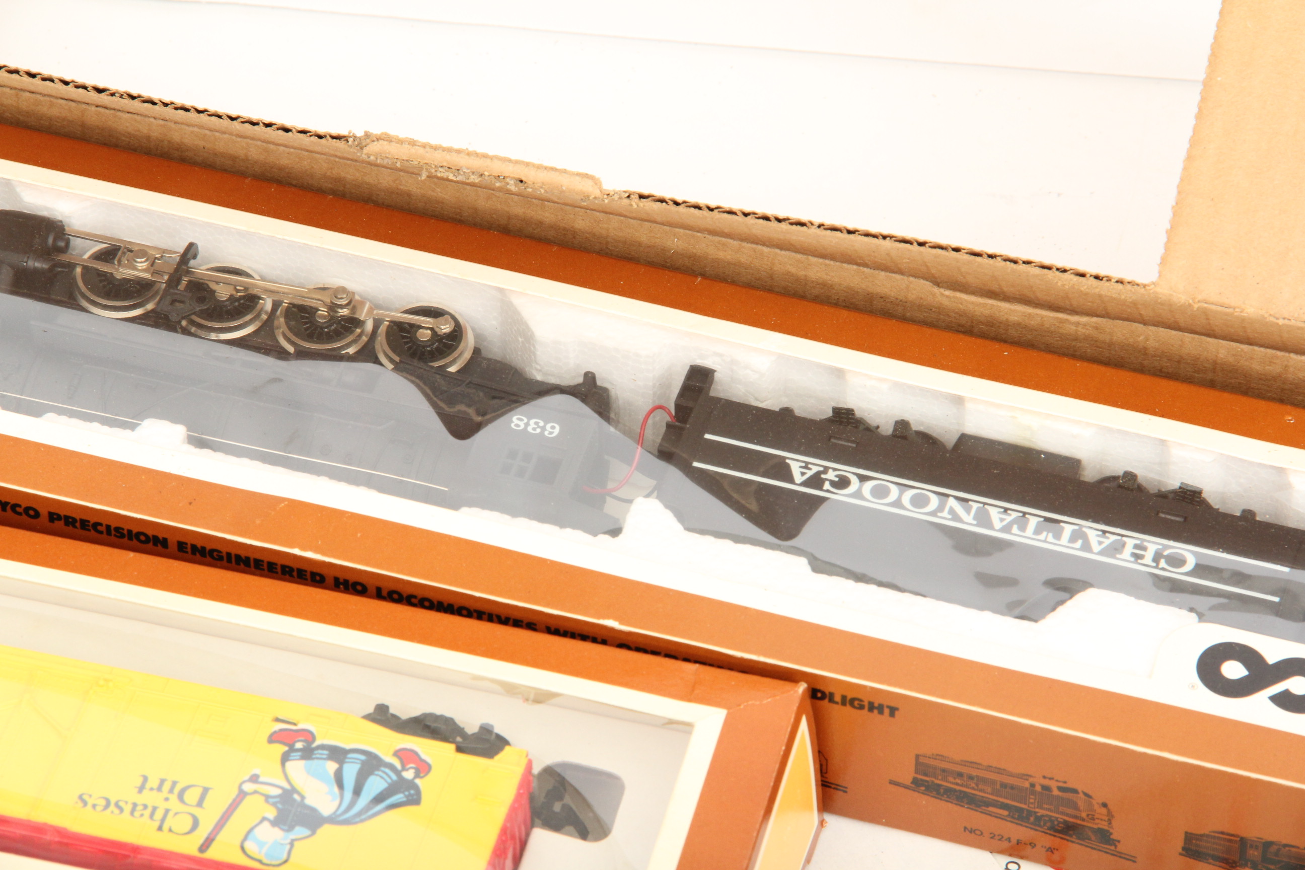 Vintage Tyco Chattanooga Choo Choo Electric Train Set