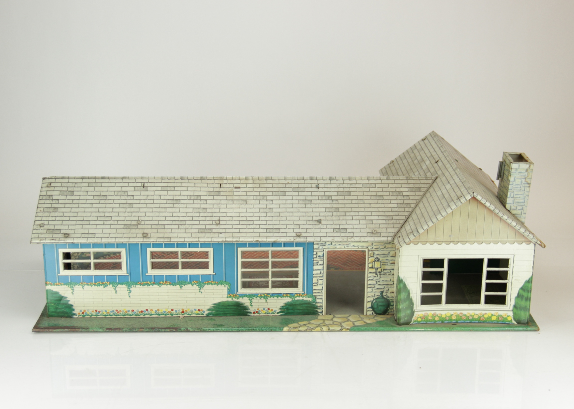 Vintage Louis Marx Tin Ranch-Style Dollhouse