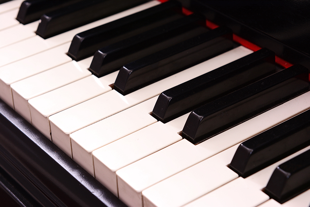 Circa 1934 Wurlitzer Baby Grand Piano