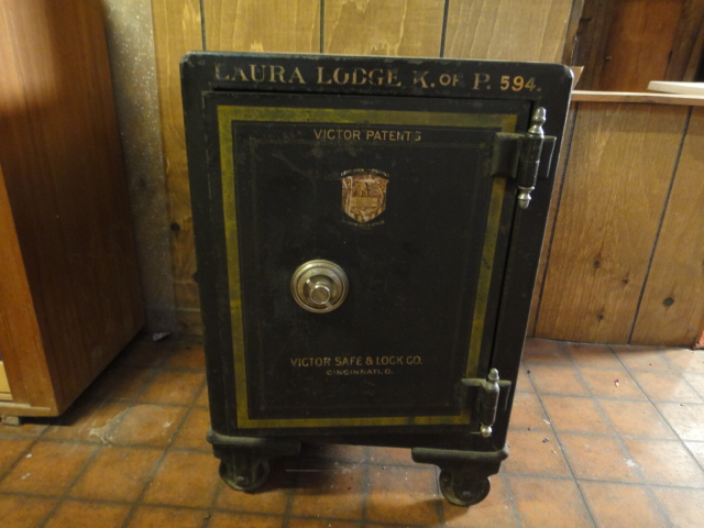 Victor Safe & Lock Company Small Floor Safe