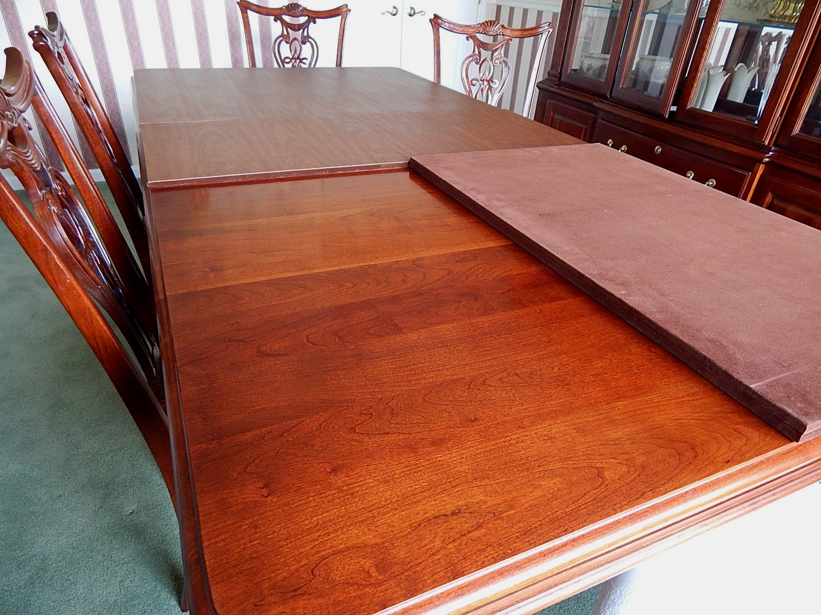 Pennsylvania House Cherry Chippendale Style Table and Chairs