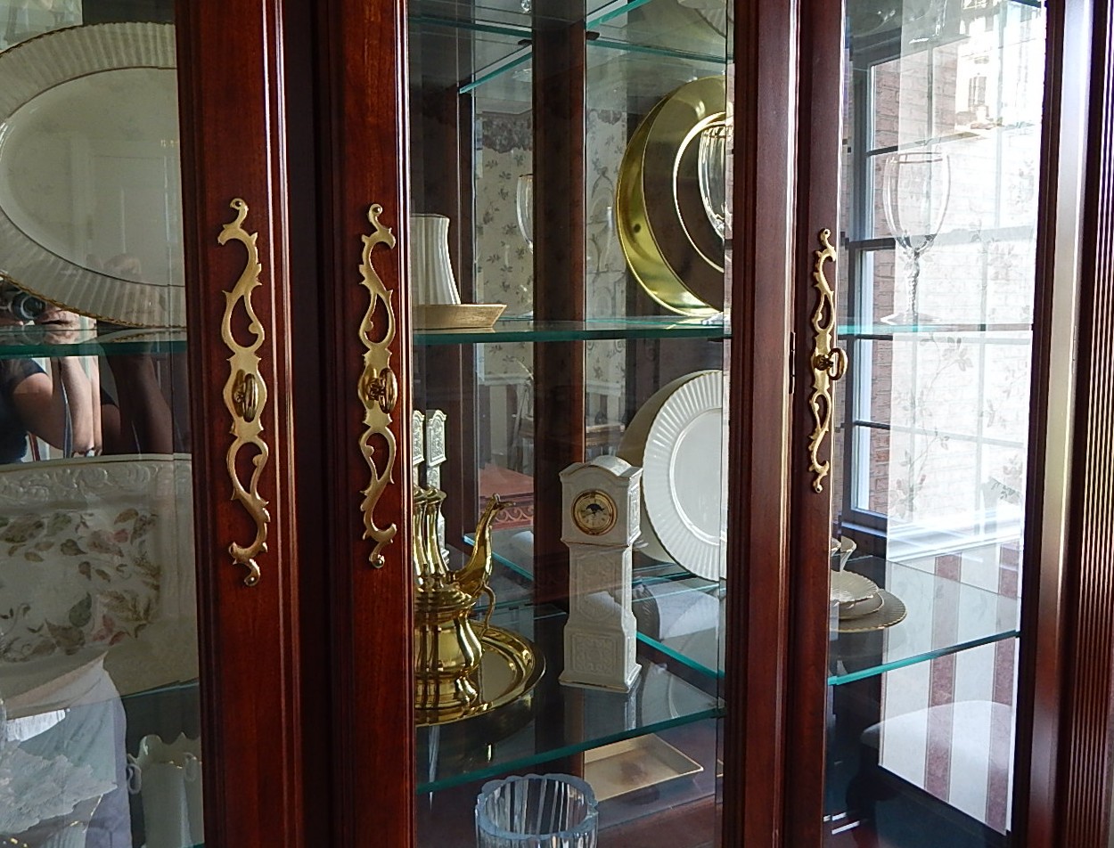 Pennsylvania House Cherry China Cabinet