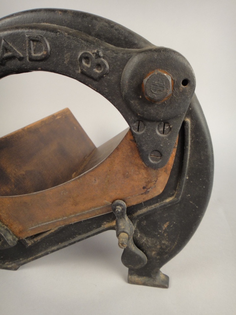 Awesome 1900s Raadvad Bread Slicer