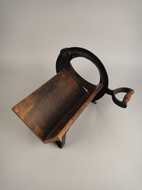 Awesome 1900s Raadvad Bread Slicer