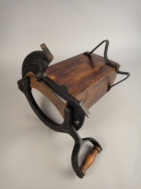 Awesome 1900s Raadvad Bread Slicer