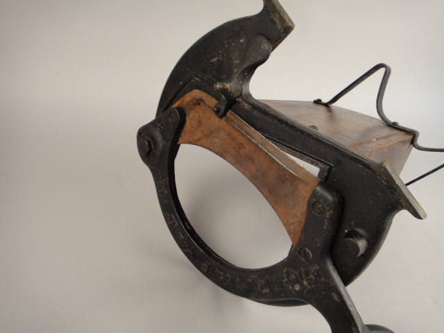 Awesome 1900s Raadvad Bread Slicer