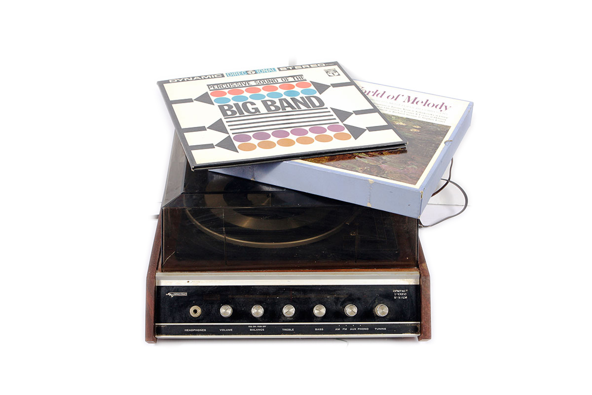 ADG Sophisticate Turntable with Vinyl Records
