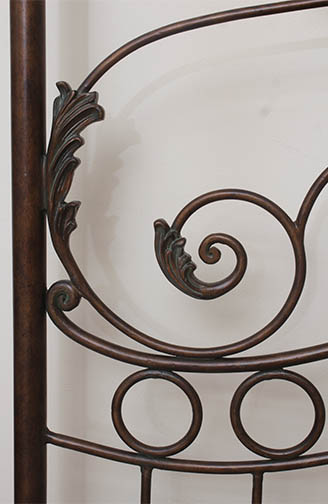 King Sized Canopy Bed