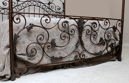 King Sized Canopy Bed