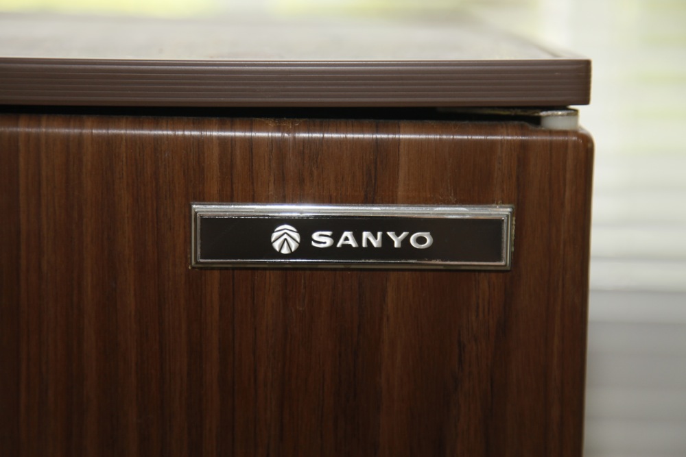 Compact Sanyo Refrigerator