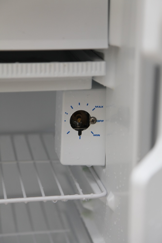 Compact Sanyo Refrigerator