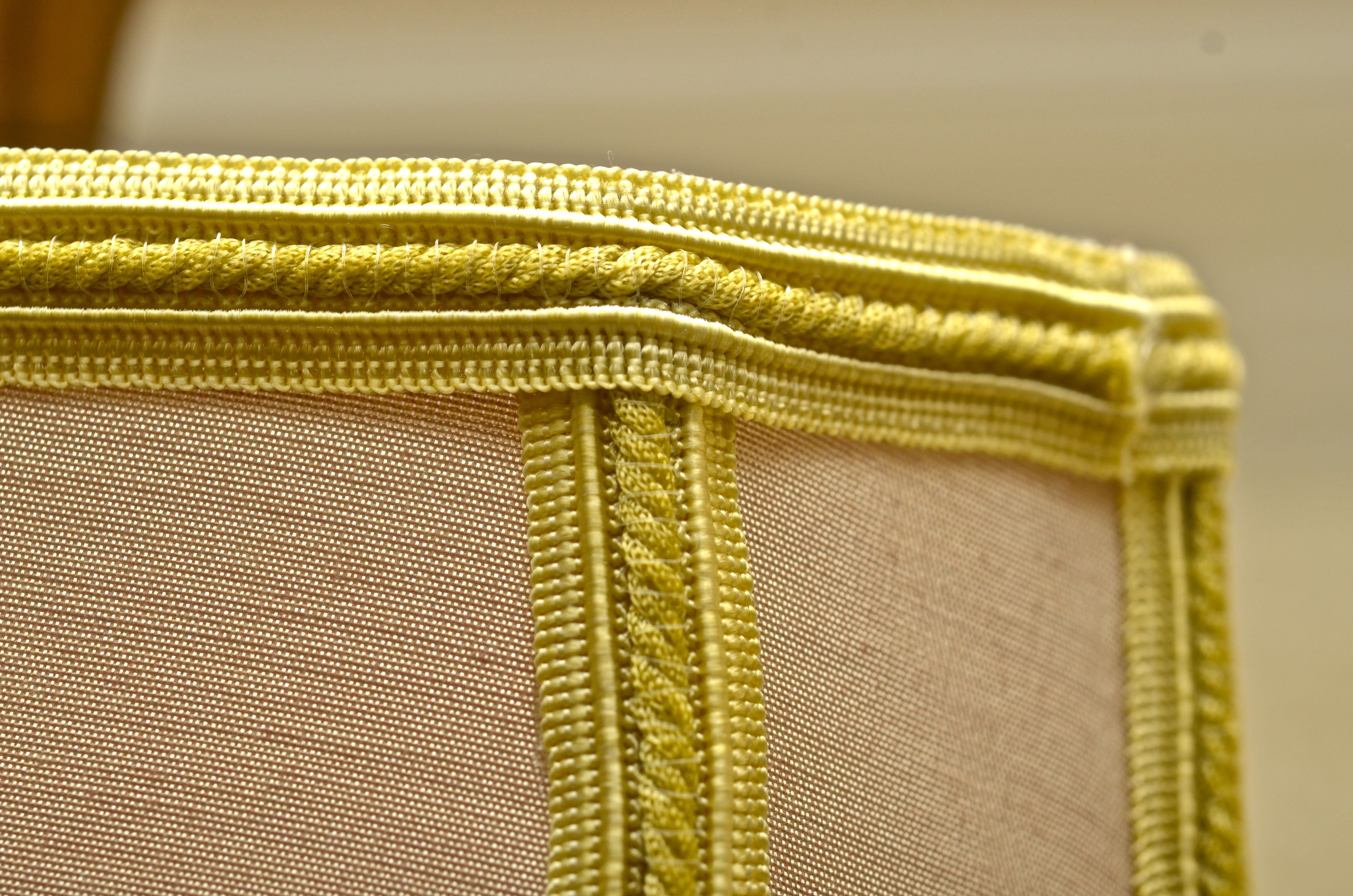 Antique Resin Style Lamp